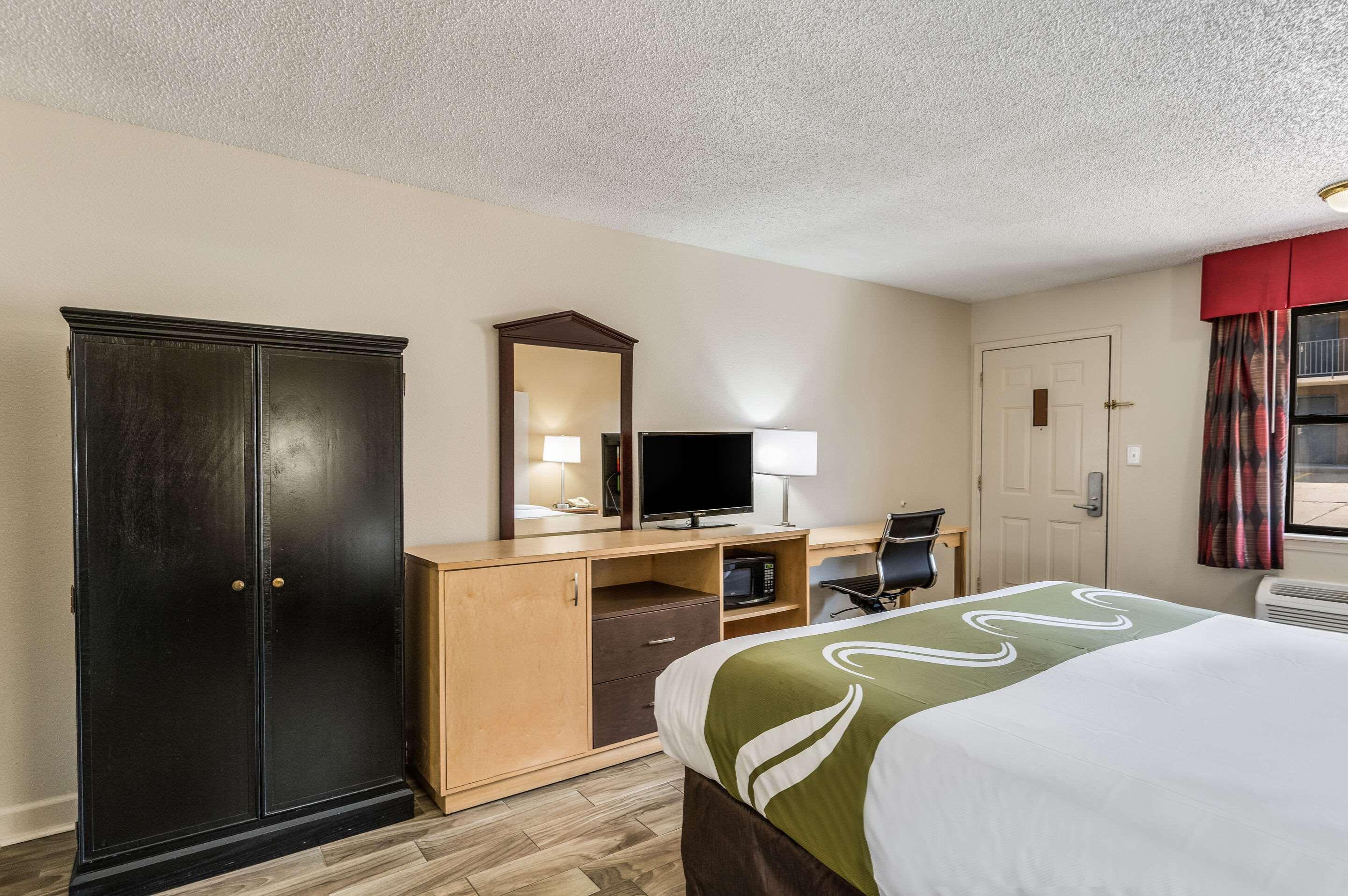 Quality Inn & Suites Hot Springs-Lake Hamilton Exterior foto